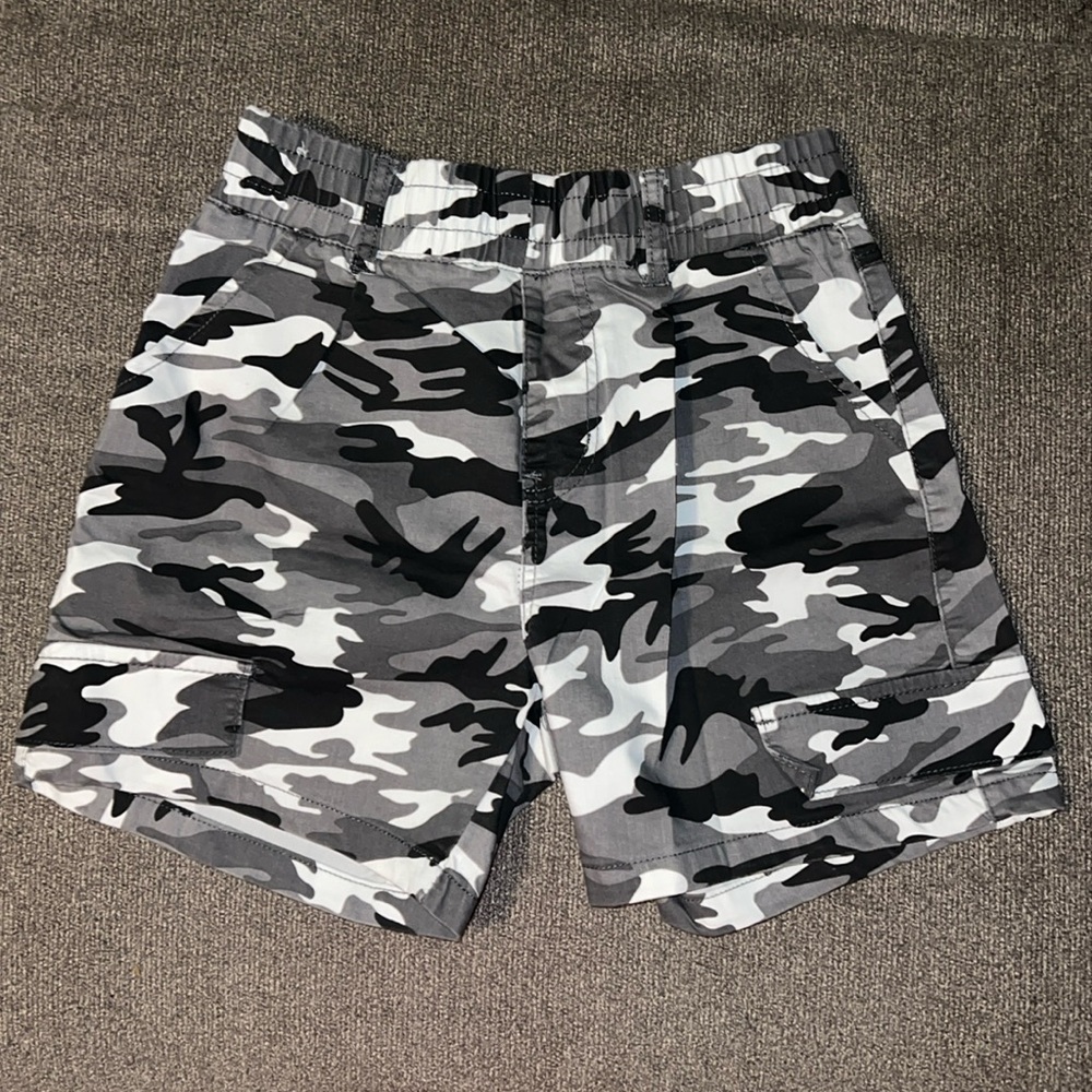 Camouflage shorts stretchy